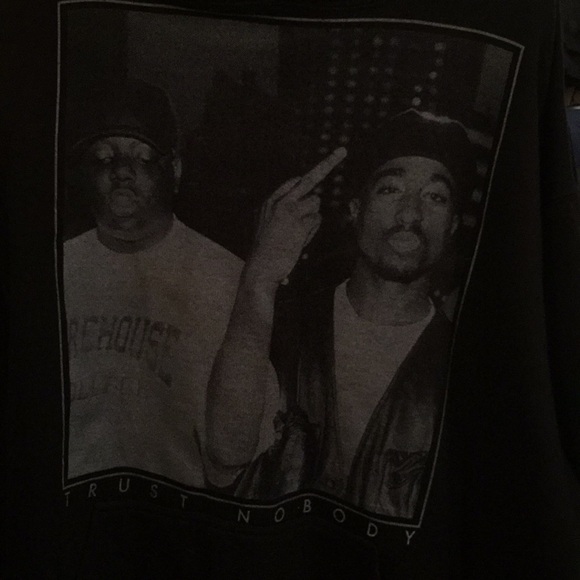 Tupac & biggie “Trust Nobody” hoodie - Picture 5 of 5